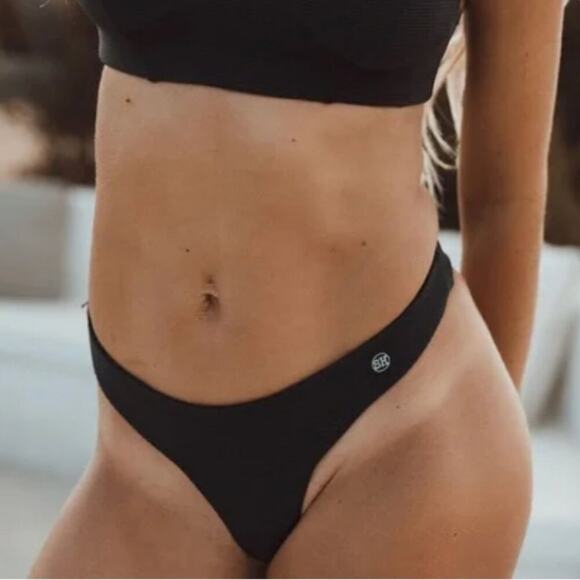 Salty Honey XXL Black Cheeky Slice Bikini Bottom Ribbed NEW - Picture 1 of 9